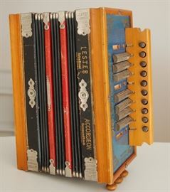 Lester Accordion
