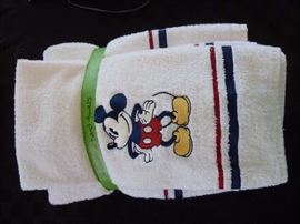 Mickey and Minnie Mouse - Disney