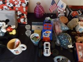 Mickey and Minnie Mouse - Disney