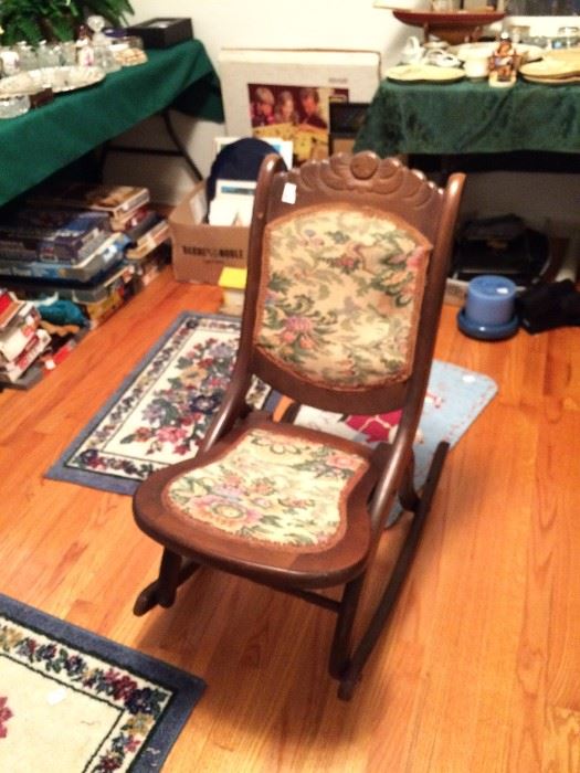 #48 folding sewing rocker chair $50