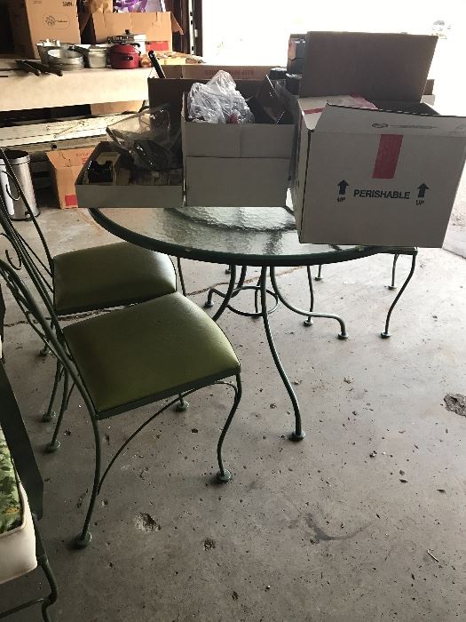 Metal base/glass top retro table and chairs