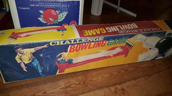 Vintage Toy Challenge Bowling Game