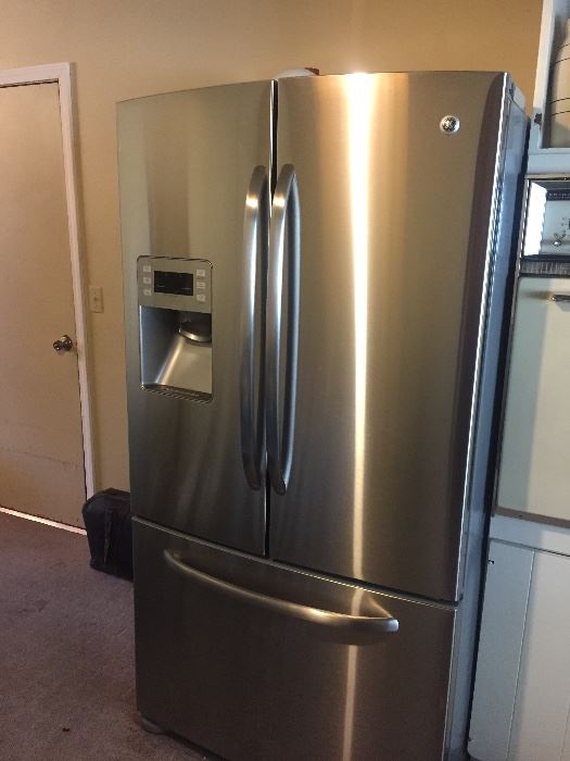 Three year old GE fridge. Beauty!!!
32 inches deep, 36 inches wide and 70 inches tall. 