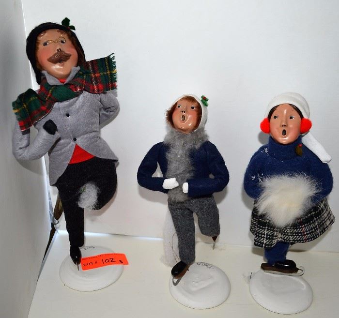 Byer Carolers "ice skaters"
