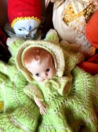 My Aunt Ruth Had These All Over Her Home...So Cute...