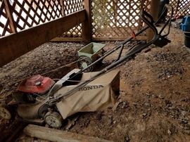 Honda mower