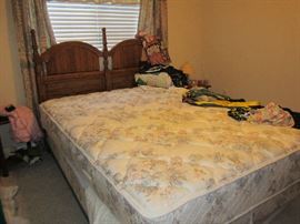 Queen mattress set - bedroom set