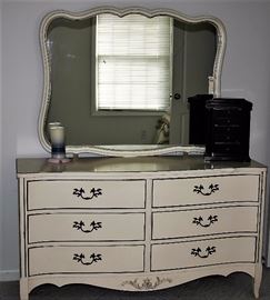 Fashion Trends by Johnson-Carper 4pc. Bedroom Set: Double Bed w/Sealy Mattress, Night Stand, 5 Drawer Chest, 6 Drawer Dresser w/Mirror