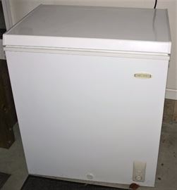 Holiday 5 Cu. Ft. Chest Freezer
