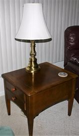 Hammary End Tables