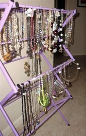DO YOU LIKE NECKLACES? WE HAVE A WIDE SELECTION AS YOU CAN SEE.