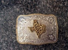 Belt buckle