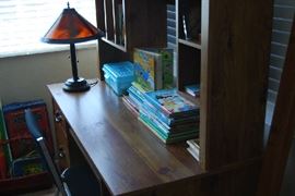 COMPUTER  HUTCH, CHILDREN'S BOOKS