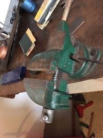 little vice...There are quit a few tools in this sale