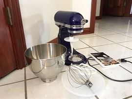 Kitchen Aid stand mixer in blue!!