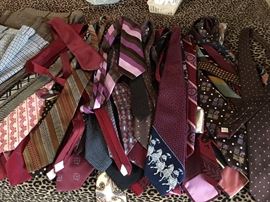 Grea selection of 1970's neck ties!