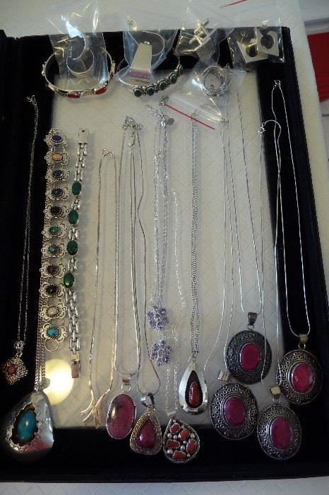 STERLING CHAINS & PENDANTS
