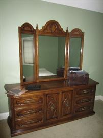 Dresser w/ mirror $195
