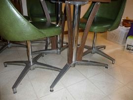 TABLE LEGS