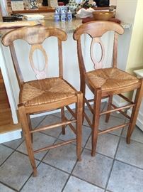 2 Barstools