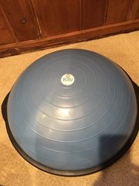 BOSU Balance Trainer