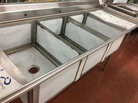 Basin 1 ft 8 in x 2 ft 6 in x 1 ft 2 in EACH