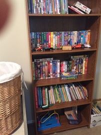 BOOKS VHS< DVD AND CHILDREN"S GAMES