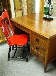 MID-CENTURY "MAPLE" WOOD DESK AND LOVELY DESK CHAIRS!!!  LAMPS AND RUGS TOO!!!
