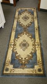 LOVELY *NEW* CARPET RUNNERS AND MORE!