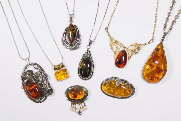 Lot 223: Tray Lot Sterling Silver & Baltic Amber Jewelry