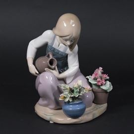 Lot 281: Lladro Figurine, Girl Watering Flowers