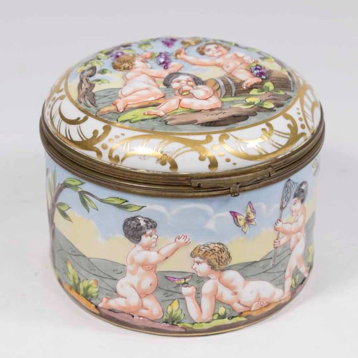 Lot 1: Capodimonte Porcelain Casket/Box