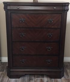 Spare Bedroom
Queen Sleigh Bed
Nighstands (2) w Convertible Top Drawer
Highboy (Jewelry Felt Lined and Cedar Lined Drawers) 
Dresser w Mirror (Jewelry Felt Lined and Cedar Lined Drawers) 
Urban Chenab One Bedding                                             (5 pc: Quilt, 2 Shams w Pillows) 
