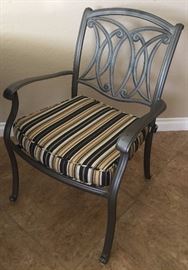 Aluminum Patio Chair w Cushions (6)