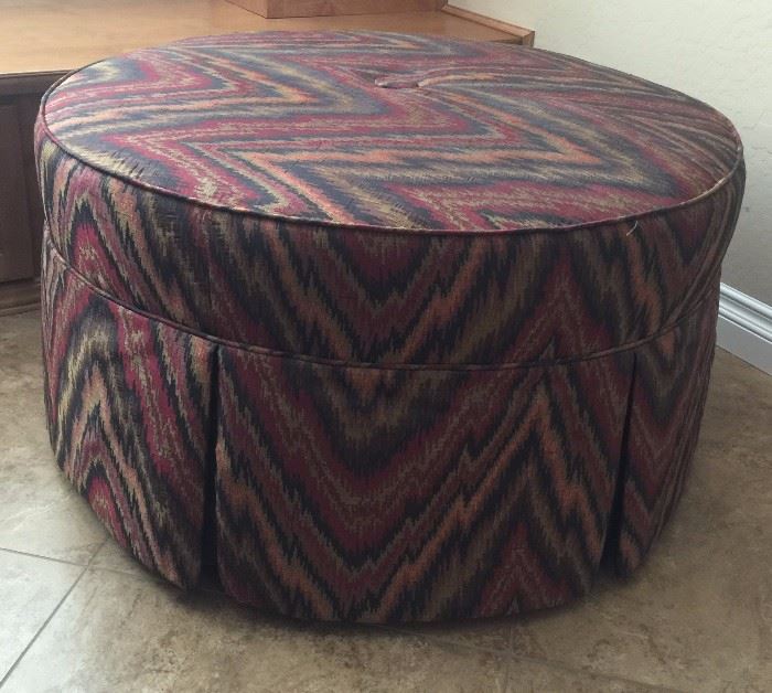 36" Round Pleated on Casters Ottoman