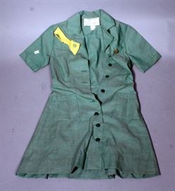 Vintage Official Girl Scout Dress with Pin, Size 7