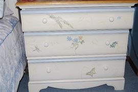 Thomasville 3 drawer large nightstand