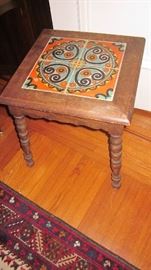 CALIFORNIA TILE TOP TABLE