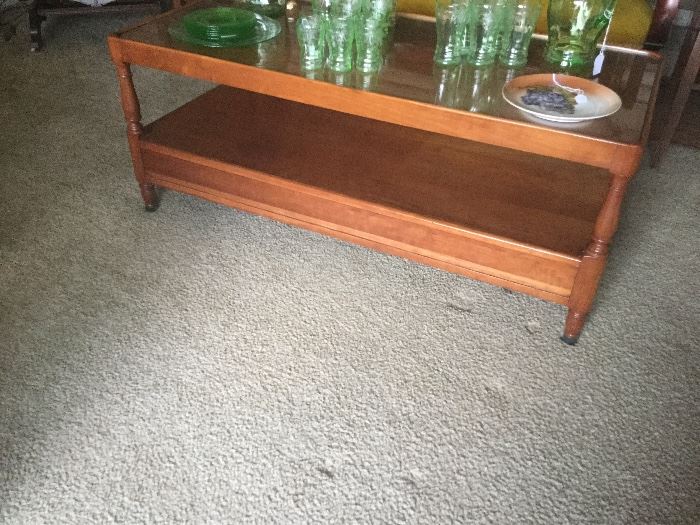 Willet Wildwood Solid Cherry coffee table with glass top