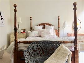 Stately Post Bed;  Queen-Sized; Cast-metal garden settee