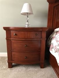 Broyhill Nightstand (we have a pair!)