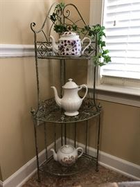 Corner Rack, Tea Pots