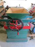 1903 ALL AMERICAN ANTIQUE FRUIT CRUSHER