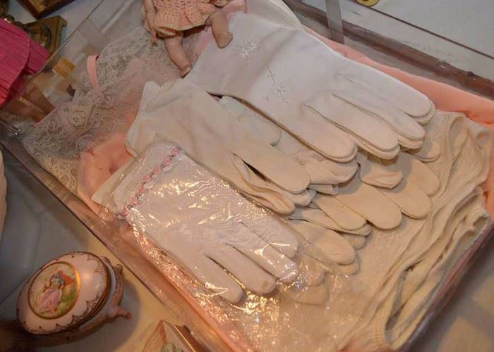 Vintage Women's Gloves