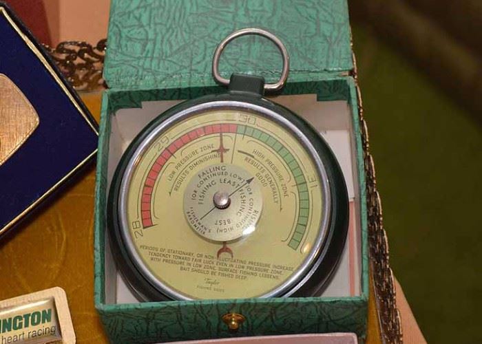 SOLD--Lot #262, Vintage Barometer, $10