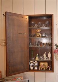 BUY IT NOW!  LOT #256, Antique Medicine Cabinet (Quite Large), $150
