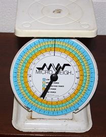 Vintage Micro Weigh Kitchen Scale