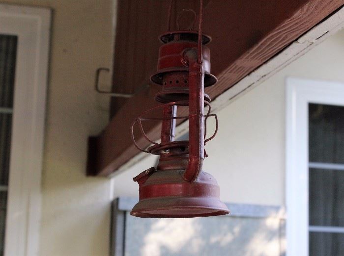 YELLOW DOG ESTATE SALES BREA MIDCENTURY... starts on 3/18/2017