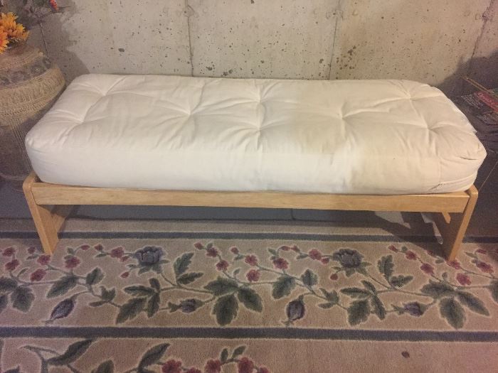 Bench with cushion $90*BUY IT NOW PAYPALL* 
