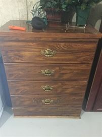 Chest of drawers $50*BUY IT NOW PAYPALL* 